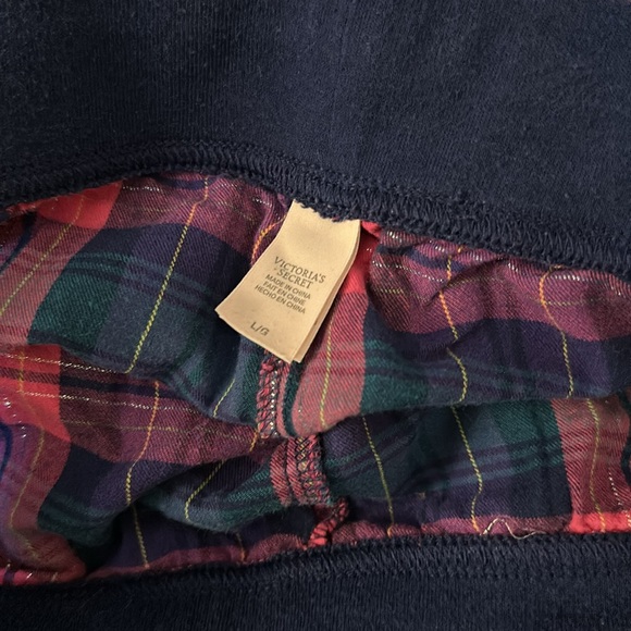 Victoria’s Secret Blue & Pink pajama set - Picture 3 of 6